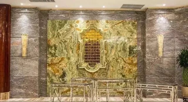 石材人來(lái)廈門都喜歡睡這個(gè)酒店,原因是為了看豪華的石材