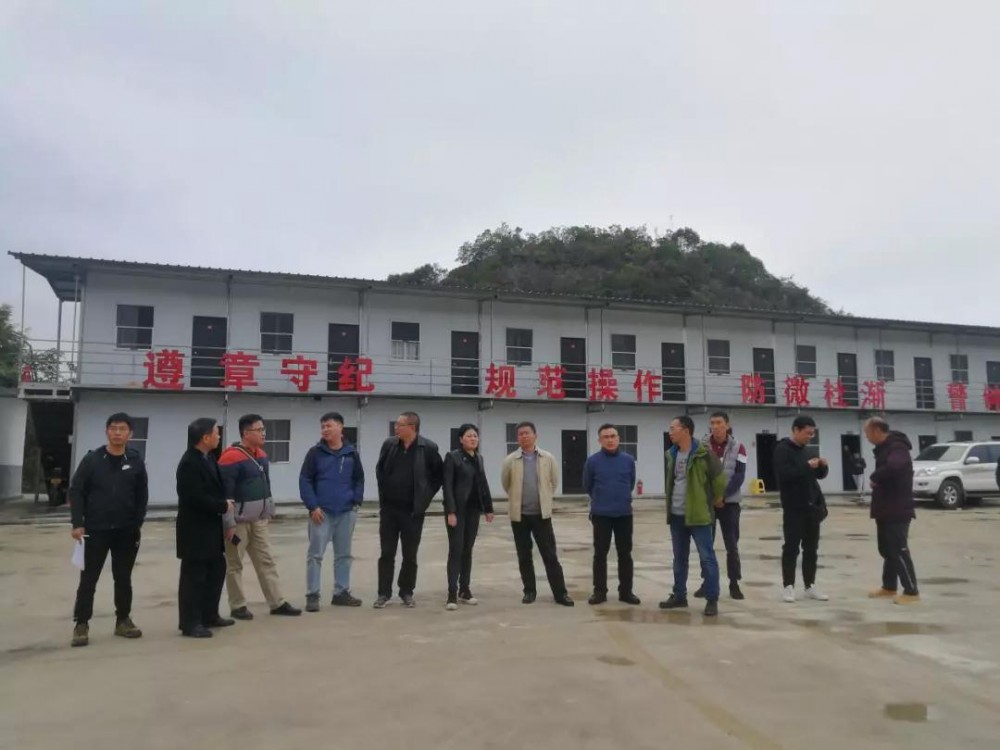 (貴州木紋產(chǎn)地)州縣自然資源部門調(diào)研石材公司綠色產(chǎn)業(yè)開發(fā)