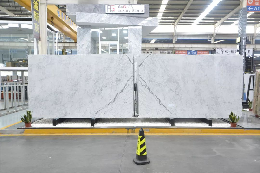 【其睞石材】設(shè)計(jì)師喜歡的卡拉拉白、雪花白等意大利白色大理石