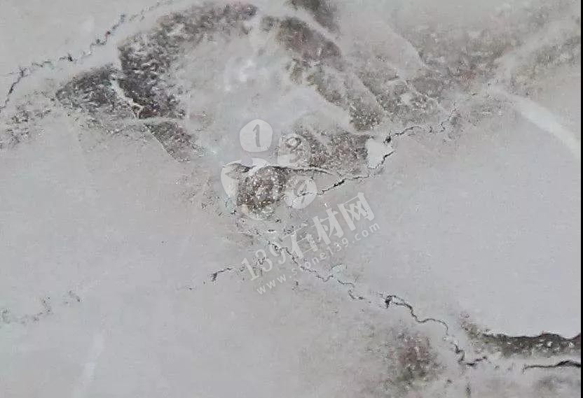 石材厚度直接影響石材質(zhì)量，看完你就知道為什么市場上的超薄板、巖板、瓷磚無法代替石材