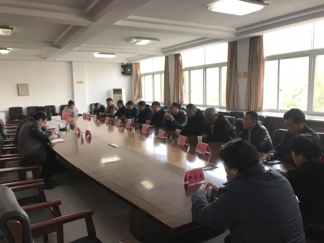 浙江桐廬縣鐘山鄉人大代表開展石材行業整治專項視察活動