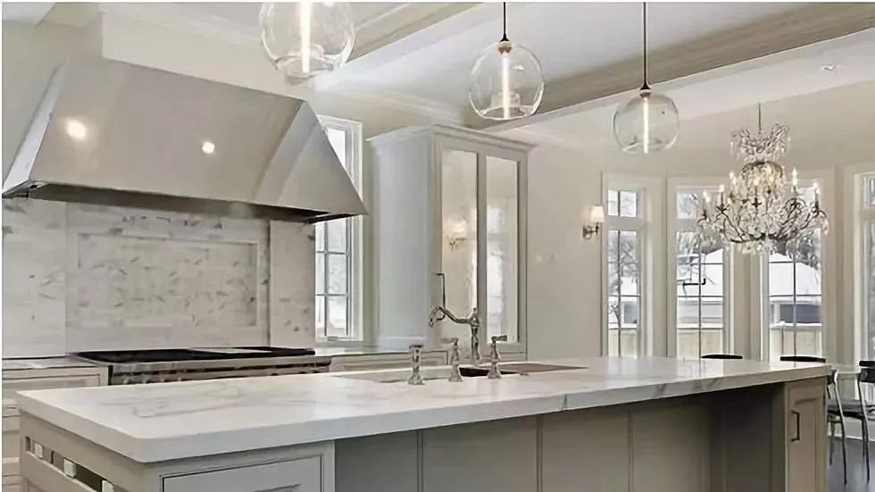 扒一扒，到底是什么原因?qū)е掳咨罄硎l(fā)黃？