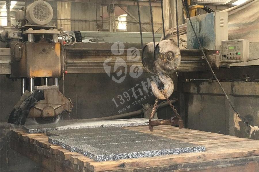 湖南芝麻灰溆浦廠家福華石材主營芝麻灰、芝麻黑654、芝麻白、小冰花、G688#