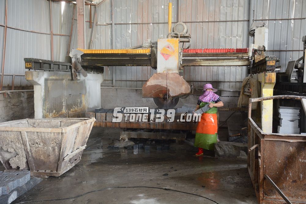 一立方石材可以切多少平方？石材加工成材率和損耗知識