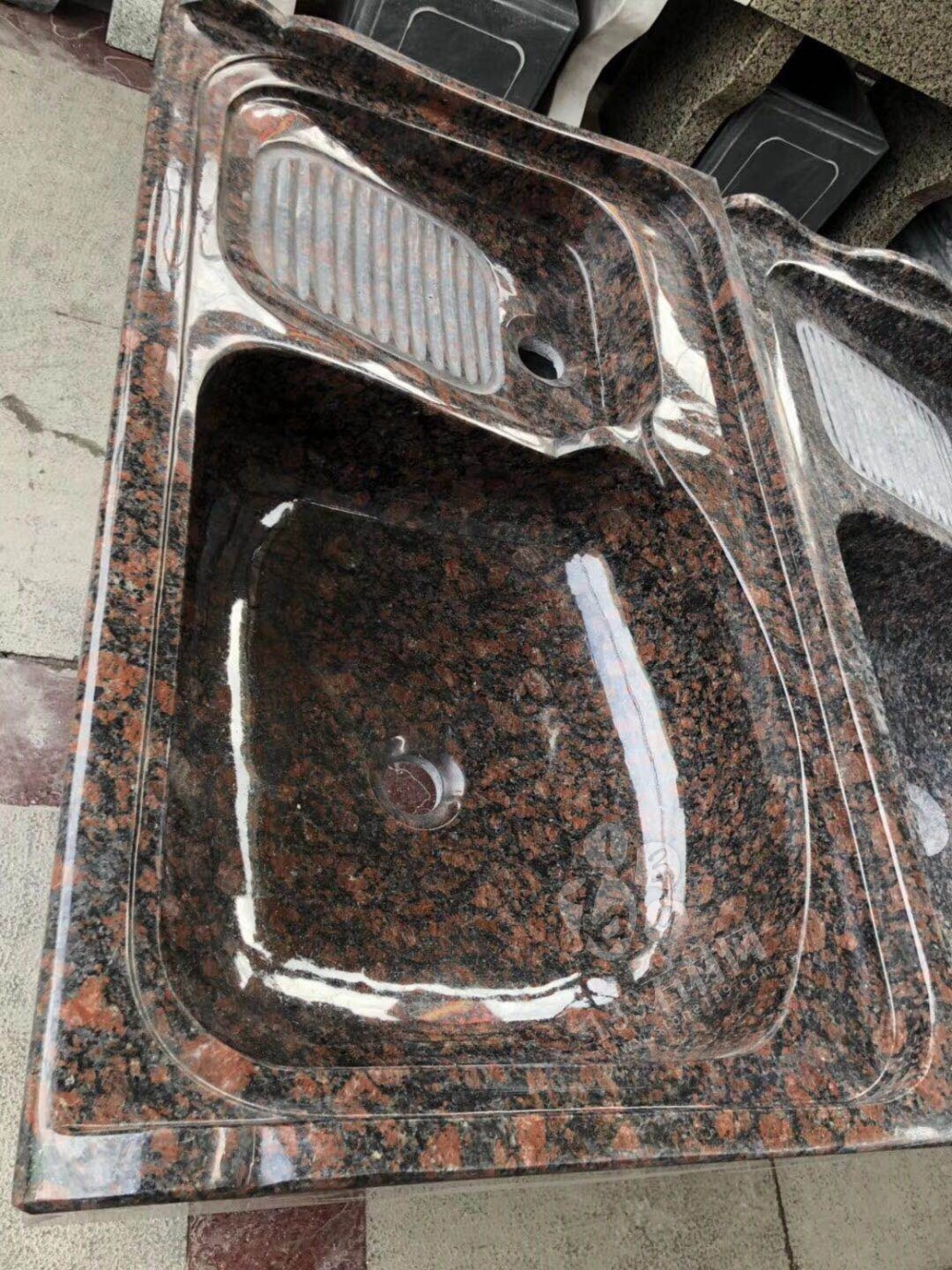 2020年元旦新上一批天然石材洗衣池，樂(lè)晨花崗巖洗衣池年底大放價(jià)