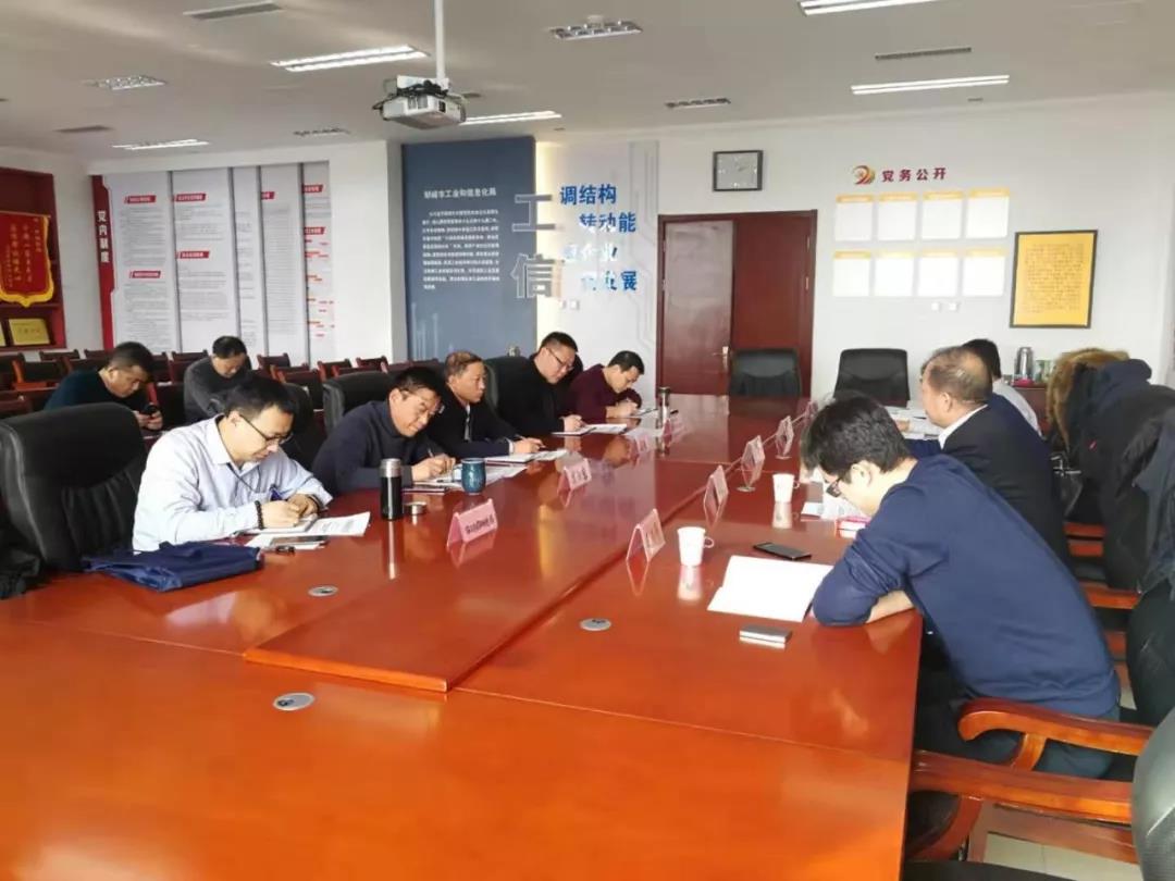 只爭朝夕---中國建筑材料工業規劃研究院、山東省石材行業協會等共同考察調研山東鄒城石材行業！