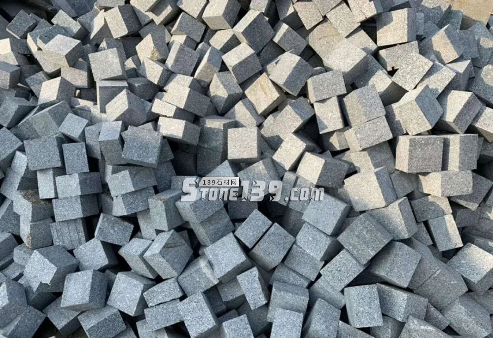 花崗巖小方塊(馬蹄石、滾石)欣賞(52圖)