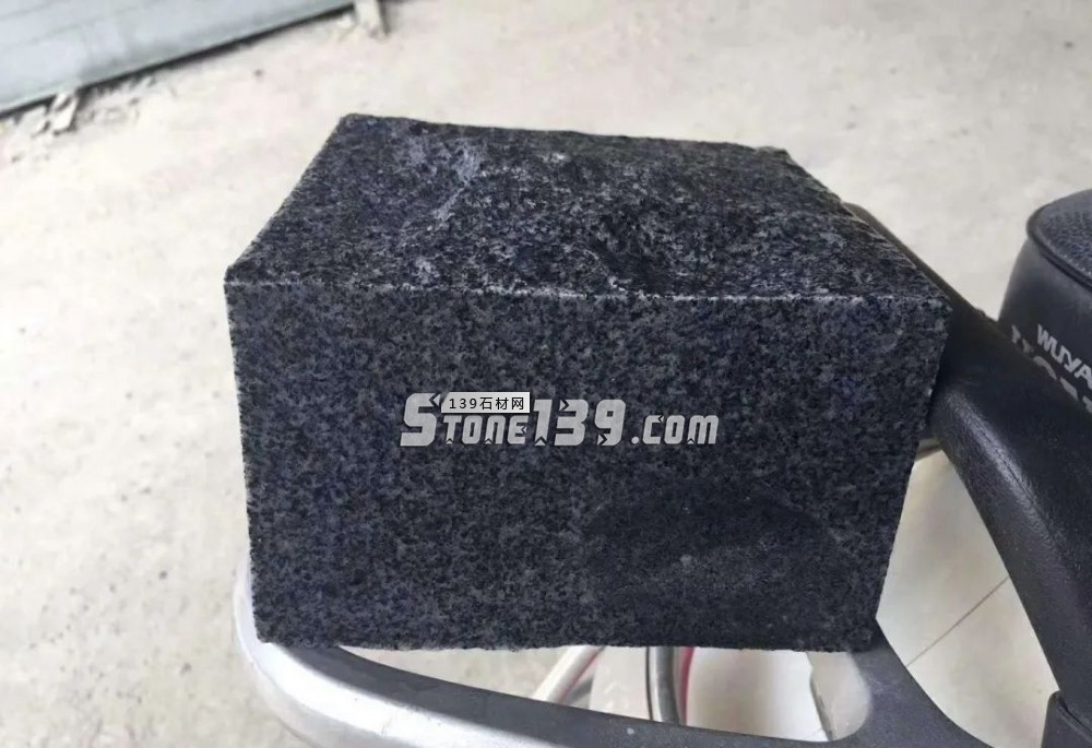 花崗巖小方塊(馬蹄石、滾石)欣賞(52圖)