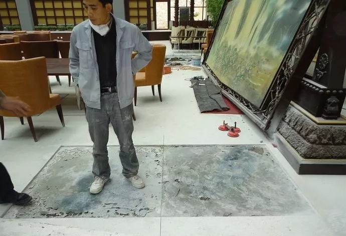 新房大理石地板為什么會空鼓?都是哪些原因造成的?