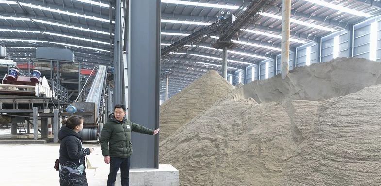 花崗巖礦山預可采礦石資源儲量9314.95萬噸,湖南汨羅市川山坪鎮綠色礦山之路