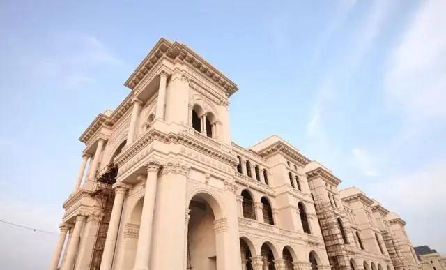 葡萄牙米黃進口大理石的介紹及相關應用裝飾案例