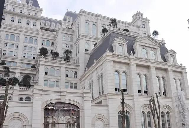 葡萄牙米黃進口大理石的介紹及相關應用裝飾案例