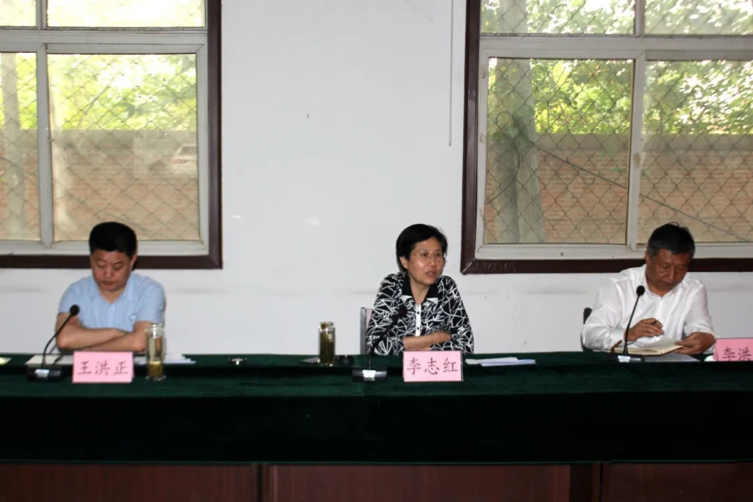 汶上縣白石鎮(zhèn)(山東銹石產(chǎn)地)召開(kāi)石材礦山綜合整治工作專題會(huì)議