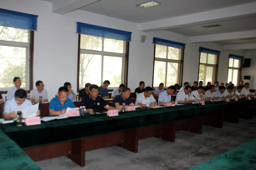 汶上縣白石鎮(zhèn)(山東銹石產(chǎn)地)召開(kāi)石材礦山綜合整治工作專題會(huì)議