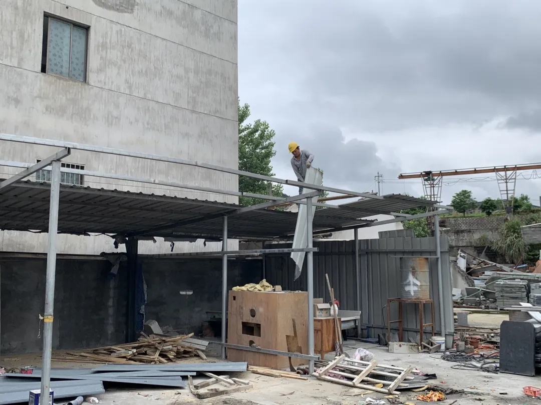 (浙江654產地)桐廬縣鐘山鄉繼續開展石材行業整治,推進石材企業拆除工作