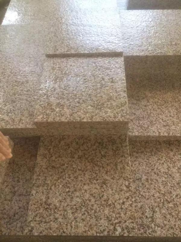 【圣輝石材】主營新老礦的芝麻黑、芝麻灰、芝麻白、銹石、蝦紅、泉州紅