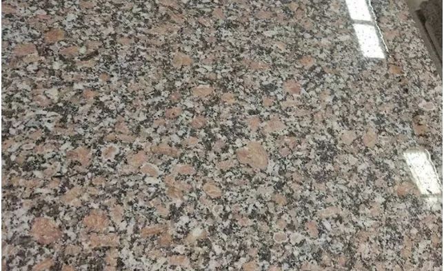 你知道嗎?河南內(nèi)鄉(xiāng)主要的石材產(chǎn)品有這些梨花白、梨花紅、芝麻白、芝麻灰、染色板