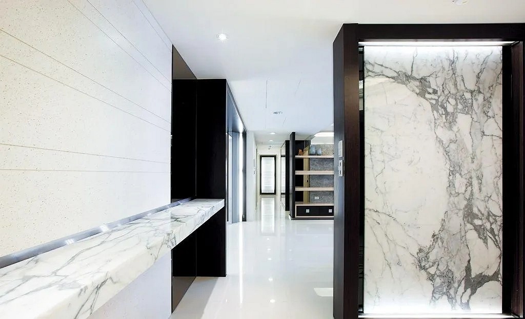 國巖板與石英石、天然大理石有什么區別呢？