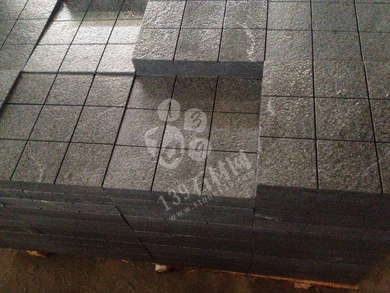 恒信達石材與芝麻黑老礦654的感情三言兩語說不清