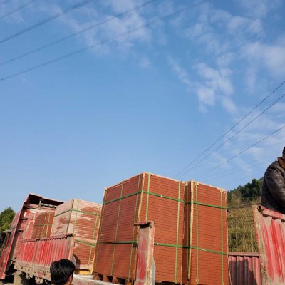 中國紅整裝待發