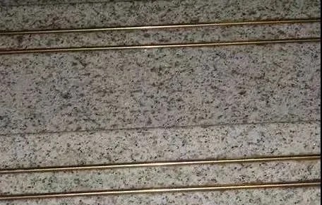 石材加銅條為什么會發綠?如何避免?