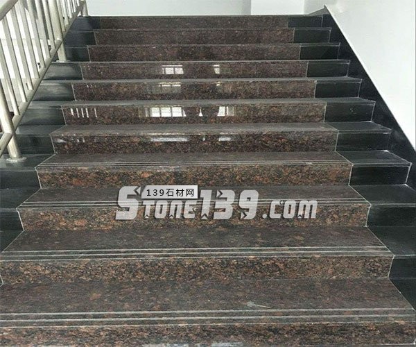 英國棕樓梯踏板鋪設(shè)案例