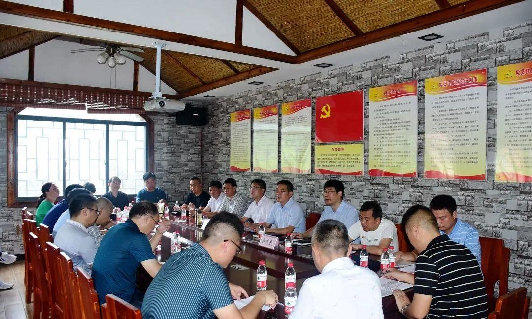 大力支持發展石材行業,白河縣總投資8000萬元的石材精深加工生產線竣工投產