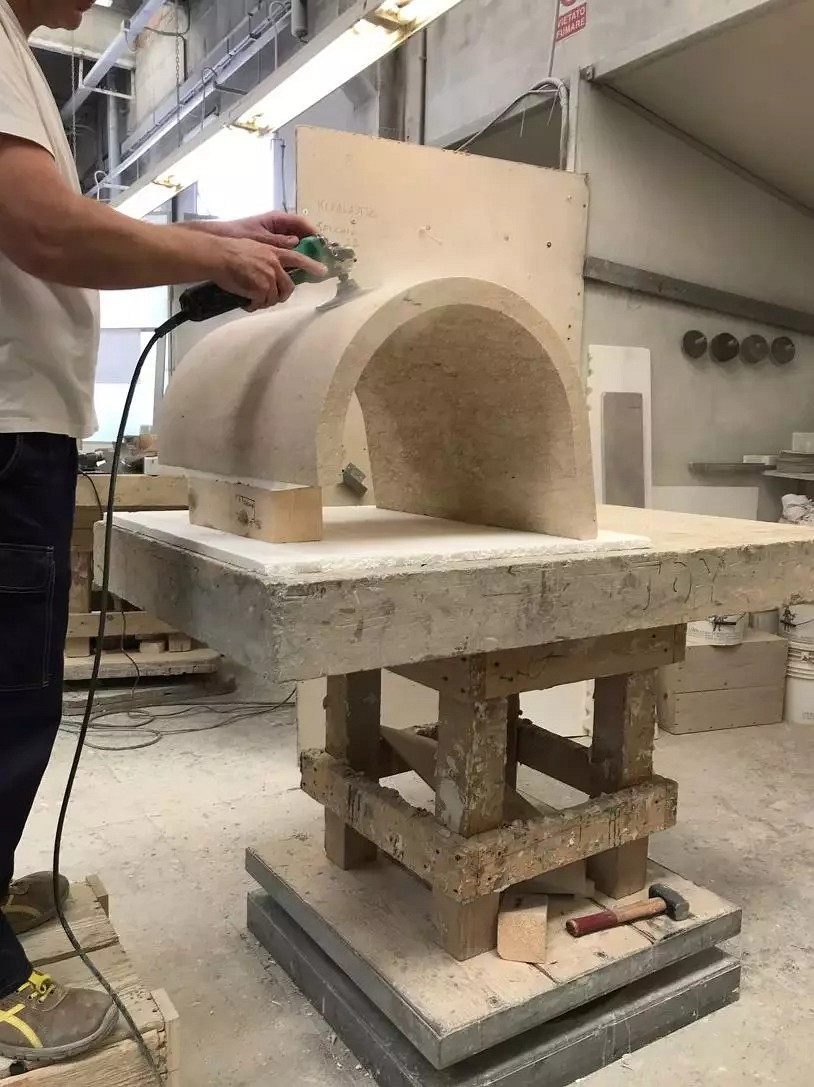 你說石材有色差是次品,那是你沒遇上好設計