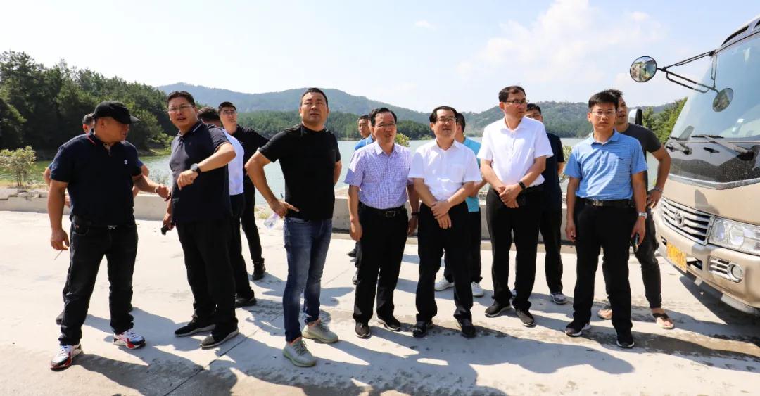 山東五蓮縣委書記馬維強一行蒞臨中部(麻城)石材產業園考察學習
