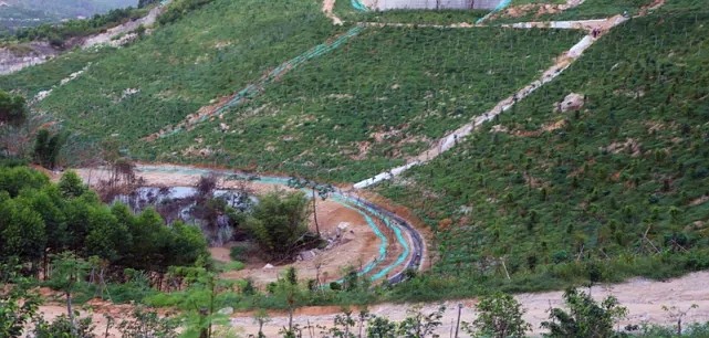 漳浦問題礦山生態圓滿修復,全縣石材企升級27家企業復電復產,獲中國環境報好評