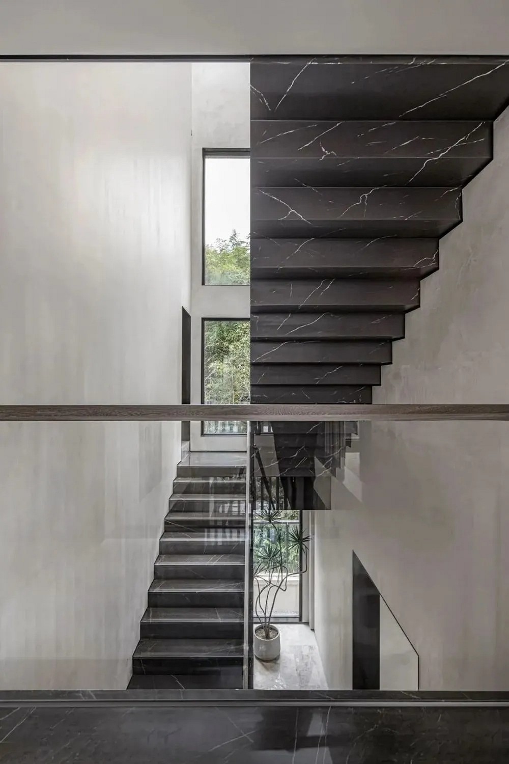 都有哪些材料在模仿天然大理石?