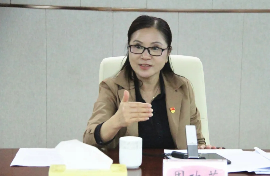 廣西平樂(lè)縣召開(kāi)張家鎮(zhèn)、同安鎮(zhèn)石材園項(xiàng)目建設(shè)工作匯報(bào)會(huì)