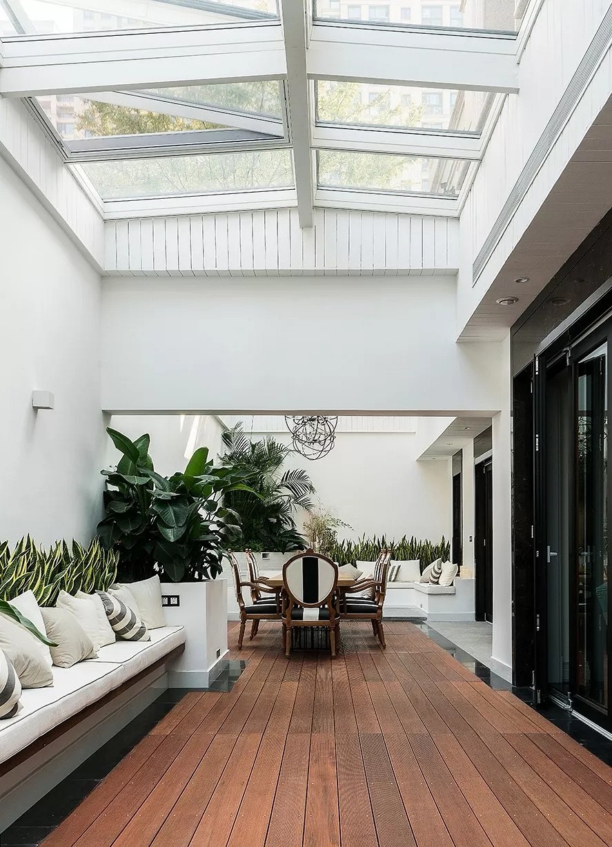 黑白大理石+金屬線，精致優雅的完美搭配