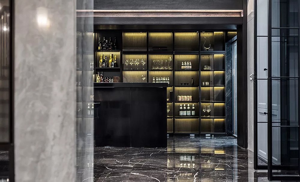 黑白大理石+金屬線，精致優雅的完美搭配