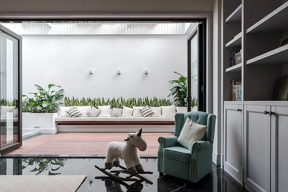 黑白大理石+金屬線，精致優雅的完美搭配