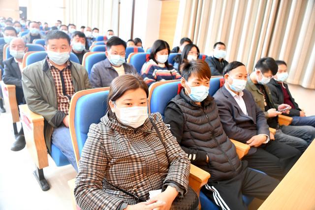 山東平邑縣召開石材行業(yè)環(huán)保整治推進(jìn)會,要求雷厲風(fēng)行抓環(huán)保 自我加壓求“新生”