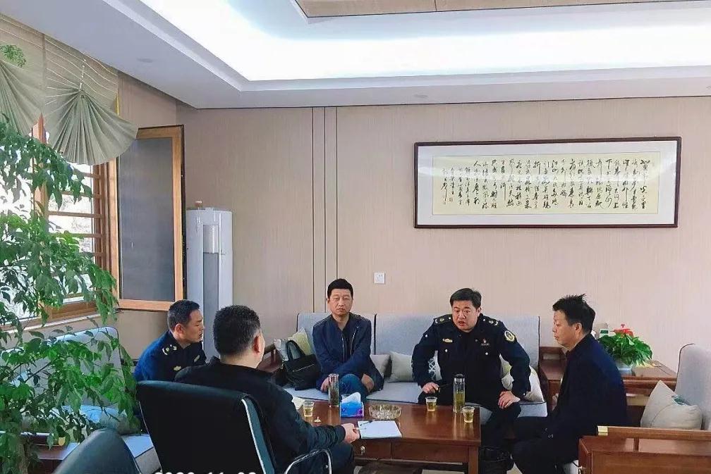 湖北麻城成立專班整治石材產業貨運車輛,6家企業被下達責令整改通知書