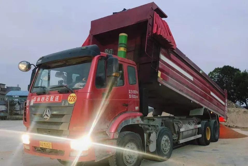 湖北麻城成立專班整治石材產業貨運車輛,6家企業被下達責令整改通知書