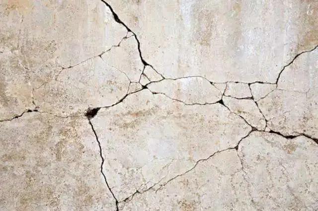 晏輝:天然石材出材率80%合理嗎?