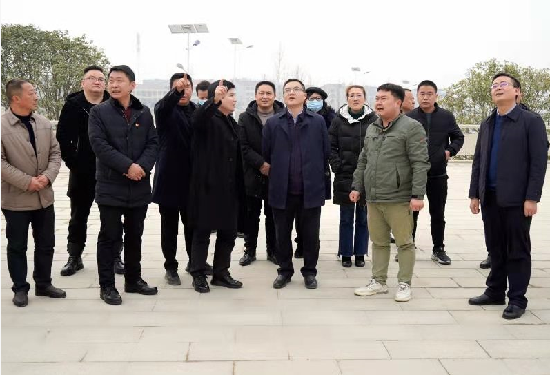 萬源市委副書記徐綜帶領(lǐng)考察團一行到隨縣考察學(xué)習(xí)石材產(chǎn)業(yè)規(guī)劃