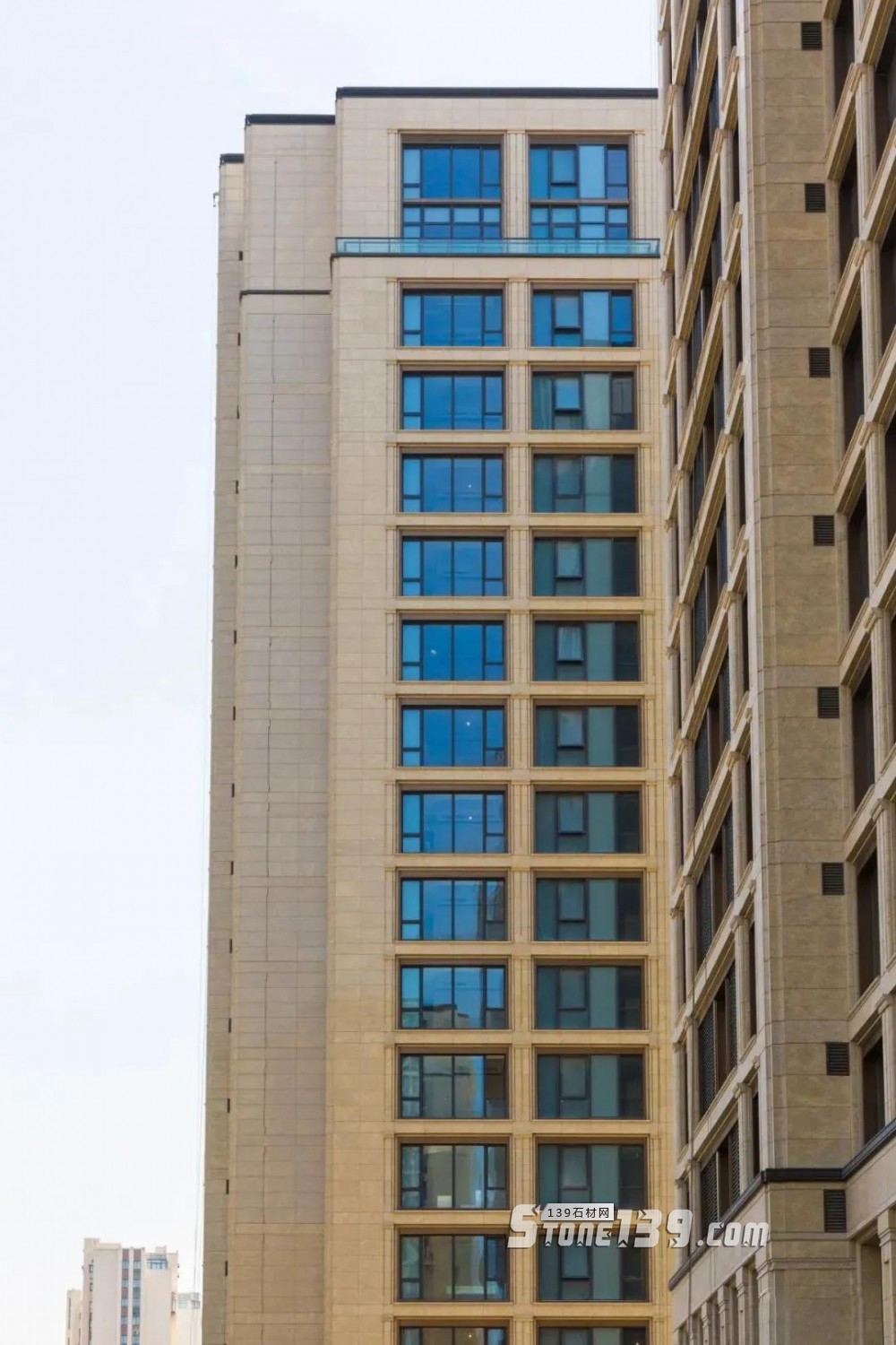 世貿金麻:源自巴西的精致典雅