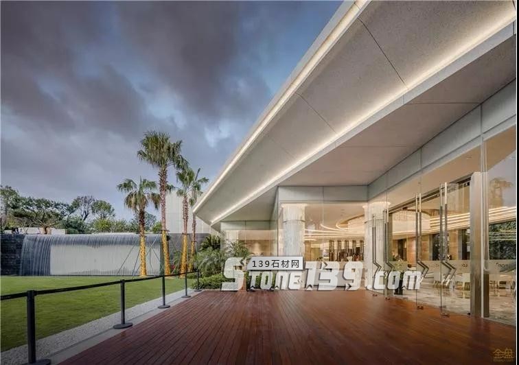 世貿金麻:源自巴西的精致典雅