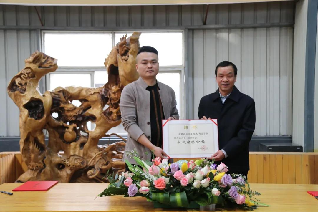 【石界大愛(ài)】近期，眾多石企認(rèn)捐數(shù)千萬(wàn)，用于開(kāi)展扶貧濟(jì)困、文化教育等慈善公益活動(dòng)