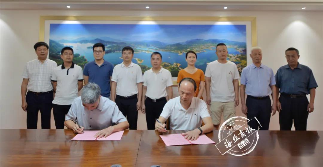 【石界大愛(ài)】近期，眾多石企認(rèn)捐數(shù)千萬(wàn)，用于開(kāi)展扶貧濟(jì)困、文化教育等慈善公益活動(dòng)