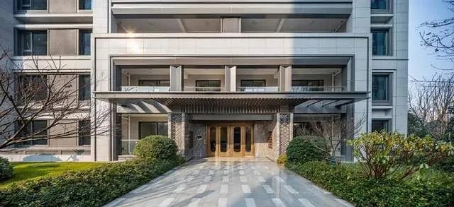 詩情畫意的浪淘沙石材,在諸多花崗石中顯得相當清新脫俗