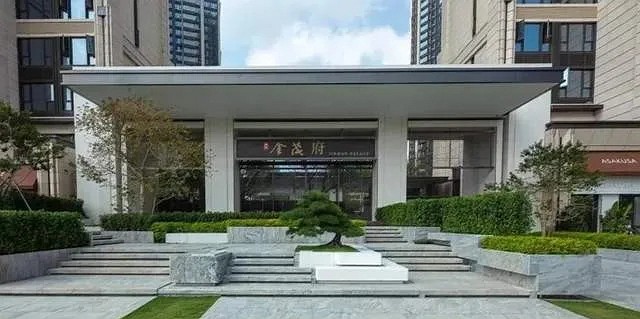 詩情畫意的浪淘沙石材,在諸多花崗石中顯得相當清新脫俗