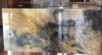 易爆裂石材,應(yīng)該如何加工呢?