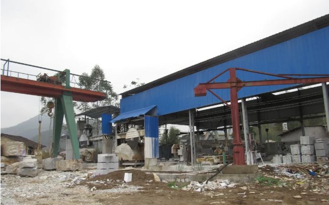 國產灰姑娘大理石產地廣西來賓市興賓區鐵腕治“非法采石” --專項打擊七洞鄉非法采礦工作綜述