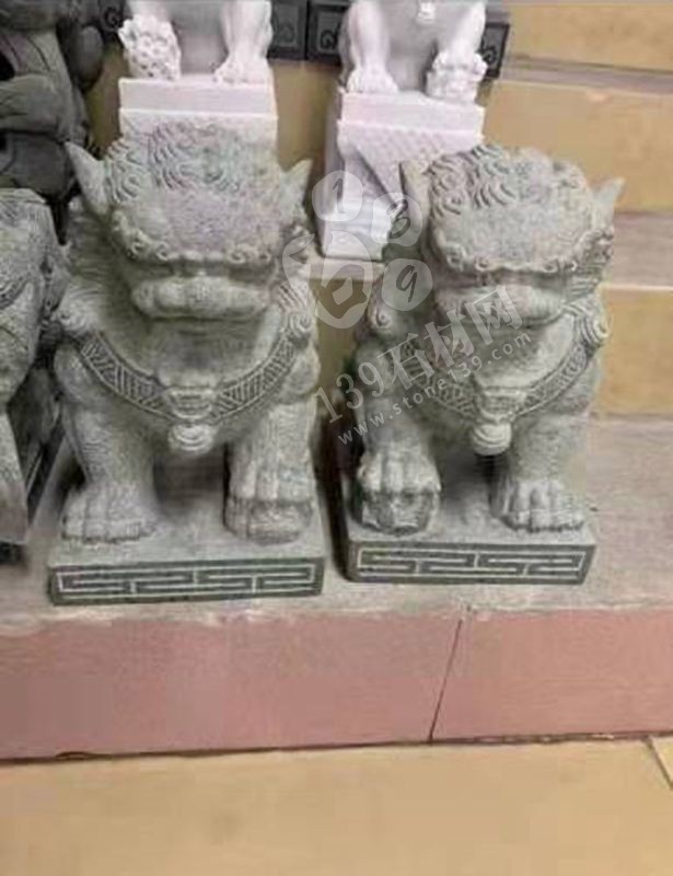 萬國石材帶您了解沒哭了的萬源青石雕刻產品