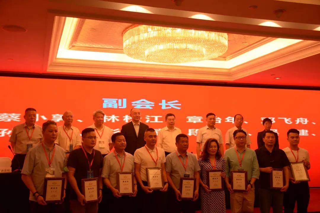 中國石材協會成功換屆,陳國慶連任會長